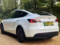 Usado Tesla Model Y RWD 219 kW (299 HP) 2024 Branco SUV