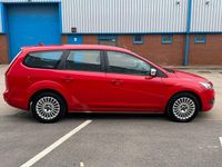 Used Ford Focus Titanium 134 HP (98 kW) 2010 Red Estate