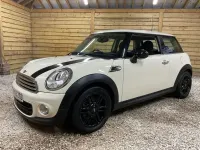 Used Mini ONE Hatch 98 HP (72 kW) 2014 White Hatchback