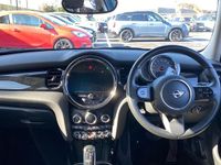 Usado Mini Cooper Classic 134 HP (98 kW) 2022 Azul Citadino