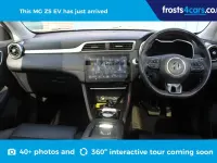 Used MG ZS Trophy 130 kW (177 HP) 2023 White SUV