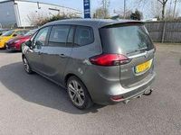 Used Vauxhall Zafira SRi 170 HP (125 kW) 2017 Asteroid grey MPV