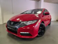 Used Honda Civic 142 HP (104 kW) 2013 Red Hatchback
