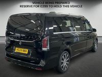 Used Mercedes V300 Premium 237 HP (174 kW) 2024 Obsidian black MPV