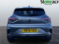 Used Renault Clio Techno 143 HP (105 kW) 2025 Grey Hatchback