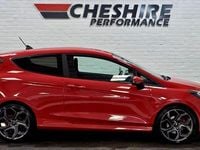 Used Ford Fiesta Performance Edition 200 HP (147 kW) 2022 Red Hatchback
