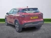 Used Nissan Qashqai N-Connecta 140 HP (102 kW) 2023 Red SUV