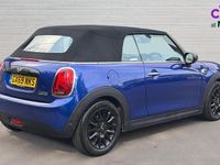 Usado Mini Cooper Classic 136 HP (100 kW) 2019 Azul Citadino