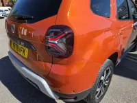 Second-hand Dacia Duster Prestige 113 CP (83 kW) 2021 Portocaliu SUV