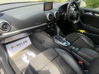 Begagnad Audi A3 S-Line 190 HK (139 kW) 2017 Blå Halvkombi