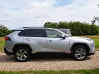 Used Toyota RAV4 Hybrid 222 HP (163 kW) 2020 Silver SUV