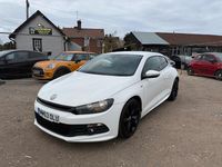Begagnad VW Scirocco R-line 177 HK (130 kW) 2014 Vit Sportkupé