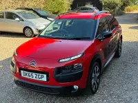 Used Citroën C4 Cactus Flair 99 HP (72 kW) 2015 Red Hatchback