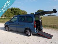 Used Peugeot TePee Allure 100 HP (73 kW) 2016