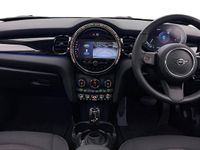 Used Mini Cooper Classic 134 HP (98 kW) 2024 Silver Hatchback