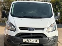 Used Ford Transit Custom 105 HP (77 kW) 2017 White Van