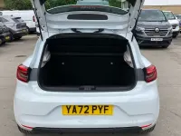 Used Renault Clio Evolution 145 HP (106 kW) 2023 White Hatchback