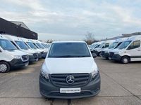 Used Mercedes Vito Progressive 160 HP (117 kW) 2021 White Van