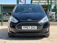 Usado Ford B-MAX Zetec 95 HP (69 kW) 2017 Preto Monovolume