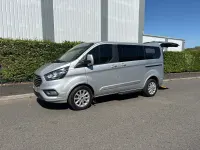 Begagnad Ford Tourneo Titanium 130 HK (95 kW) 2022 Silver Minibuss