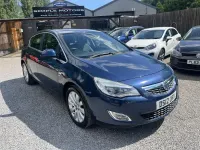 Used Vauxhall Astra 125 HP (91 kW) 2012 Blue Hatchback