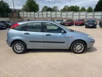 Used Ford Focus 2004 Blue Hatchback