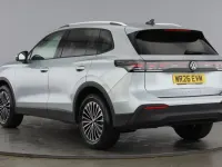 Używany VW Tiguan Match 150 KM (110 kW) 2026 Srebrny SUV