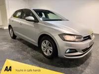 Used VW Polo SE 95 HP (69 kW) 2018 Silver Hatchback