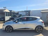 Used Renault Clio IV Dynamique 90 HP (66 kW) 2017 Silver Hatchback