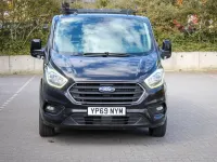 Usado Ford Transit Custom Limited 130 CV (95 kW) 2019 Negro Van