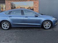 Used Ford Mondeo Zetec 150 HP (110 kW) 2019 Blue Hatchback