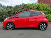 Used Toyota Aygo X-plore 69 HP (50 kW) 2018 Red Hatchback