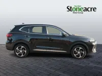 Używany MG HS Trophy 162 KM (119 kW) 2023 Czarny SUV