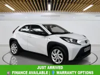 Used Toyota Aygo X PURE 72 HP (52 kW) 2023 White SUV