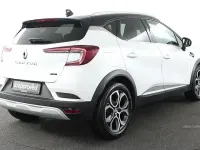 Used Renault Captur Techno 143 HP (105 kW) 2023 White/black SUV