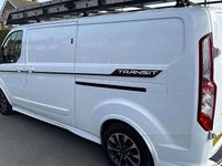 Used Ford Transit Custom Sport 185 HP (136 kW) 2021 White Van
