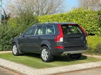 Usado Volvo XC90 SE Lux 200 HP (147 kW) 2013 Cinzento SUV
