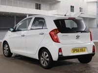 Used Kia Picanto 84 HP (61 kW) 2016 White Hatchback