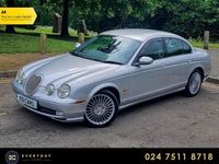 Begagnad Jaguar S-Type SE 240 HK (176 kW) 2004 Silver Sedan