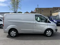Used Ford Transit Custom Limited 170 HP (125 kW) 2017 Silver Van