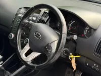 Usado Kia Ceed 2012 Branco Citadino