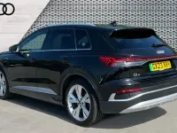 Second-hand Audi Q4 e-tron S-Line 150 kW (204 CP) 2023 Negru SUV