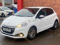 Used Peugeot 208 Allure 2017 White Hatchback