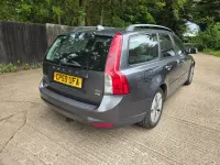 Używany Volvo V50 2010 Szary Kombi