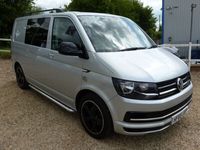 used VW Transporter 2.0 T28 TDI TRENDLINE BMT KOMBI 6 SEATER 138 BHP