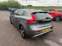 Gebraucht Volvo V40 R-Design 2017 Grau Kleinwagen