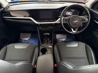 Used Kia Niro 139 HP (102 kW) 2020 Red SUV