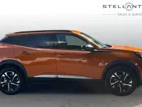 Used Peugeot 2008 Allure Premium 129 HP (94 kW) 2022 Orange SUV