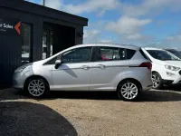 Usado Ford B-MAX Titanium 100 HP (73 kW) 2014 Prateado Monovolume
