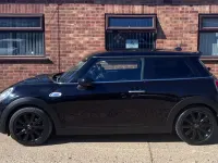 Używany Mini Cooper S Hatch 2016 Czarny Hatchback